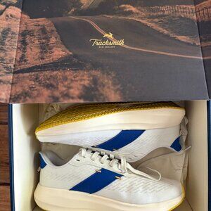 Women's Tracksmith Eliot Runner